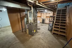 1404 Silvermine Dr, Eau Claire, WI 54703 - Photo 13