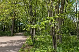 5839 N Shore Dr, Eau Claire, WI 54703 - Photo 5