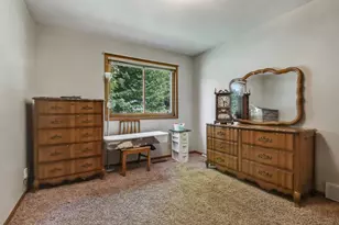 302 Summit Ct, Chippewa Falls, WI 54729 - Photo 11