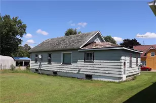 218 E Main St, Fairchild, WI 54741 - Photo 3