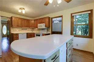 6720 S Shore Dr, Altoona, WI 54720 - Photo 17