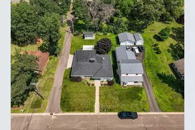 924 Superior Street, Spooner, WI 54801 - Photo 3