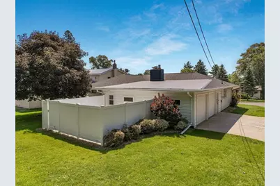 924 Superior Street, Spooner, WI 54801 - Photo 9