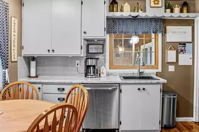 607 College Street, Spooner, WI 54801 - Photo 9