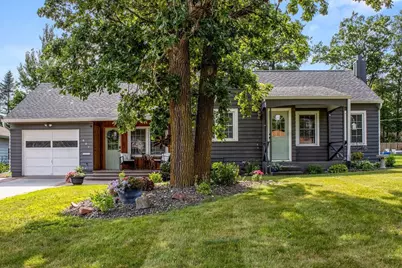 607 College Street, Spooner, WI 54801 - Photo 3