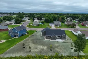 924 Bluff View Cir, Chippewa Falls, WI 54729 - Photo 55