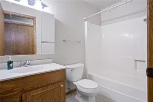 2741 Morningside Dr, Eau Claire, WI 54703 - Photo 9