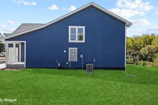 407 Finvold St, Woodville, WI 54028 - Photo 5