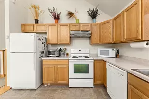 N7232 Water's Edge Rd, Black River Falls, WI 54615 - Photo 9