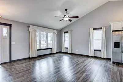 4240 Clay Street, Eau Claire, WI 54701 - Photo 5