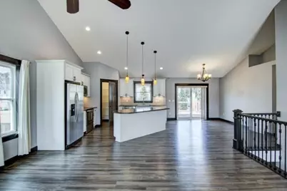 4240 Clay Street, Eau Claire, WI 54701 - Photo 11