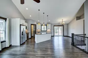 4240 Clay St, Eau Claire, WI 54701 - Photo 11