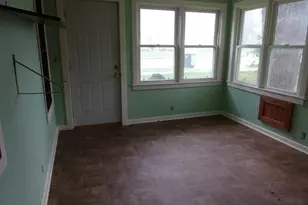 110 E 9th St, Neillsville, WI 54456 - Photo 9