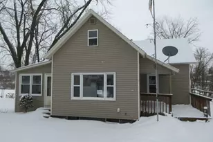 110 E 9th St, Neillsville, WI 54456 - Photo 17