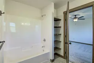 546 Hagman St Lot 20, Eau Claire, WI 54703 - Photo 17