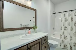 6483 Silver Lake Dr Lot 86, Eau Claire, WI 54703 - Photo 17