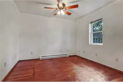 915 Platt Street, Eau Claire, WI 54703 - Photo 11