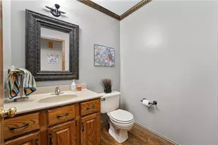 2964 W Princeton Ave, Eau Claire, WI 54703 - Photo 9