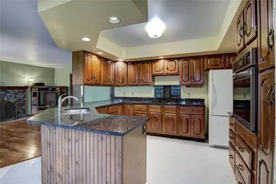 2915 Plum Tree Circle, Menomonie, WI 54751 - Photo 11