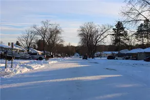 2517 Blakeley Ave, Eau Claire, WI 54701 - Photo 7