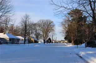 2517 Blakeley Ave, Eau Claire, WI 54701 - Photo 5