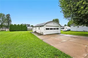 271 W Hudson St, Mondovi, WI 54755 - Photo 39
