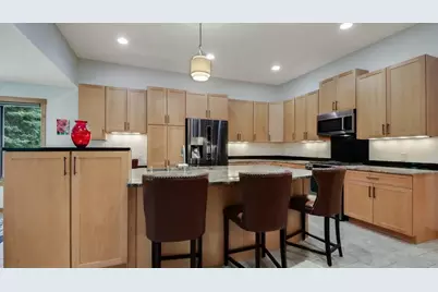 3122 Anric Drive, Eau Claire, WI 54701 - Photo 5