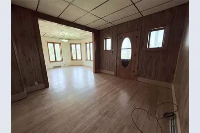 904 Railroad Avenue, Boyceville, WI 54725 - Photo 11