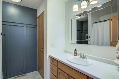 303 Jersey Lane, Elk Mound, WI 54739 - Photo 17