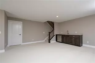 637 Maple Ct, New Richmond, WI 54017 - Photo 7