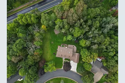 3920 Woodcrest Court, Eau Claire, WI 54701 - Photo 3