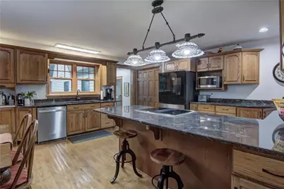 3920 Woodcrest Court, Eau Claire, WI 54701 - Photo 13