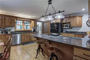 3920 Woodcrest Ct, Eau Claire, WI 54701 - Photo 13