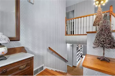 2208 W Menomonie Street, Eau Claire, WI 54703 - Photo 29