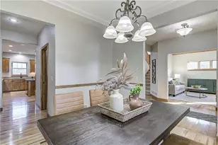 907 Sandalwood Dr, Altoona, WI 54720 - Photo 17