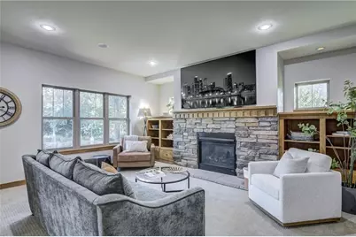 907 Sandalwood Drive, Altoona, WI 54720 - Photo 3