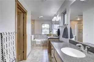 907 Sandalwood Dr, Altoona, WI 54720 - Photo 23
