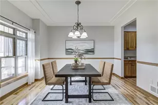 907 Sandalwood Dr, Altoona, WI 54720 - Photo 17