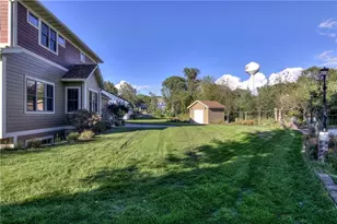 907 Sandalwood Dr, Altoona, WI 54720 - Photo 47