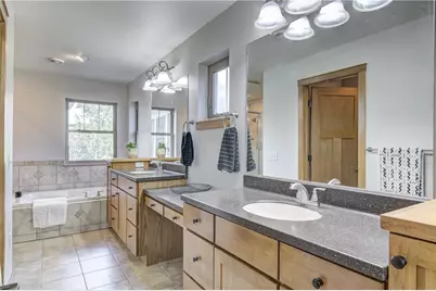 907 Sandalwood Drive, Altoona, WI 54720 - Photo 25