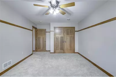 907 Sandalwood Drive, Altoona, WI 54720 - Photo 31