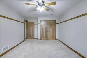 907 Sandalwood Dr, Altoona, WI 54720 - Photo 31