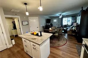 5522 Cottage Ln, Eau Claire, WI 54701 - Photo 9