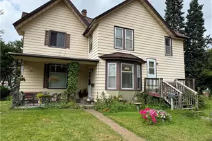 204 W Cedar St, Chippewa Falls, WI 54729 - Photo 5