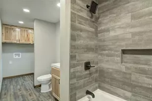 219 Main St, Greenwood, WI 54437 - Photo 27