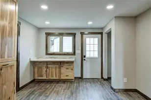 219 Main St, Greenwood, WI 54437 - Photo 11