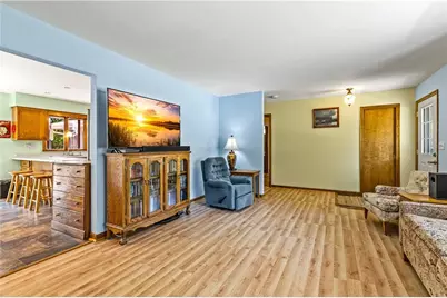 1721 Hatch Street, Eau Claire, WI 54701 - Photo 9