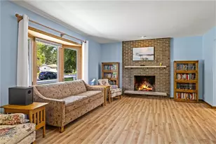 1721 Hatch St, Eau Claire, WI 54701 - Photo 7