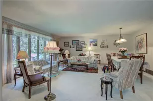 1605 Shetland Rd, Eau Claire, WI 54701 - Photo 9