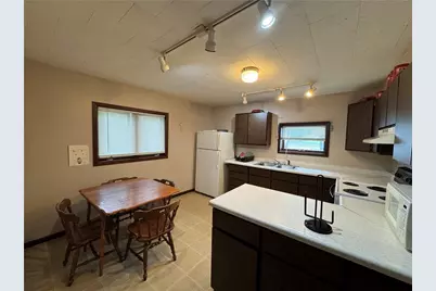 126 W Cedar Street #2, Chippewa Falls, WI 54729 - Photo 7